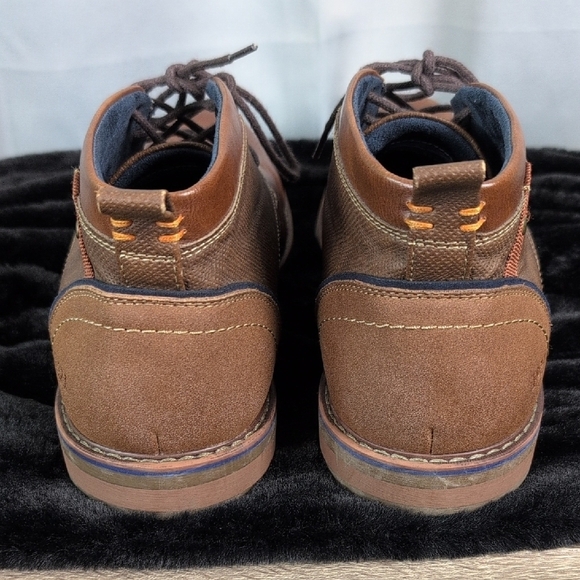 Elegant‎ Brown Leather and Canvas Chukka Boots main image 10